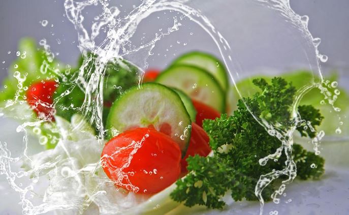 Splish Splash vegetable in water